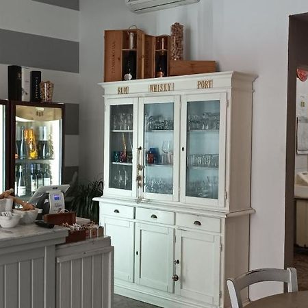 La Casina Di Ale Apartman Marina di Carrara Kültér fotó